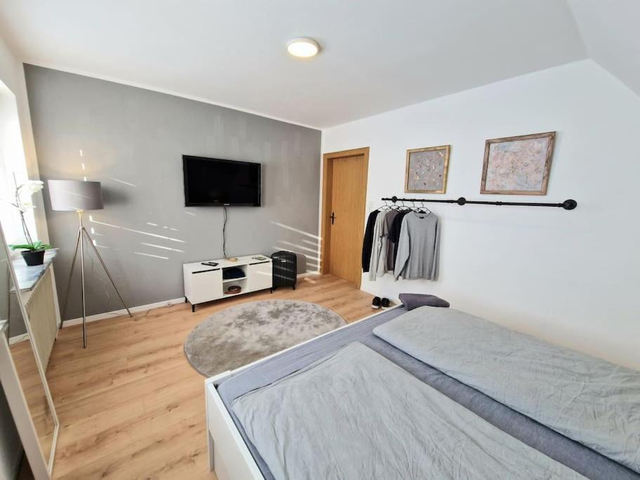 Gemuetliche Wohnung Direkt Am Kuestenkanal! Wardenburg Exteriér fotografie