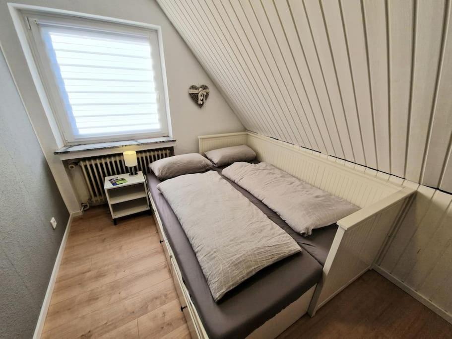 Gemuetliche Wohnung Direkt Am Kuestenkanal! Wardenburg Exteriér fotografie
